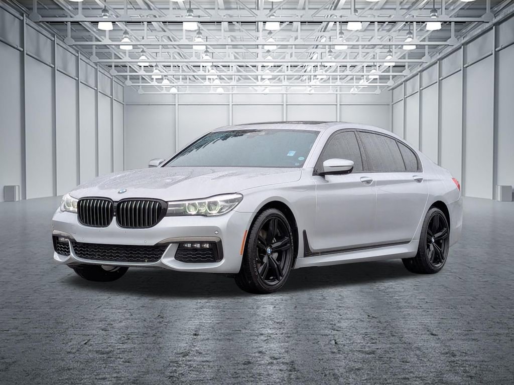 Used 2019 BMW 740i w/ Executive Package RWD image 9