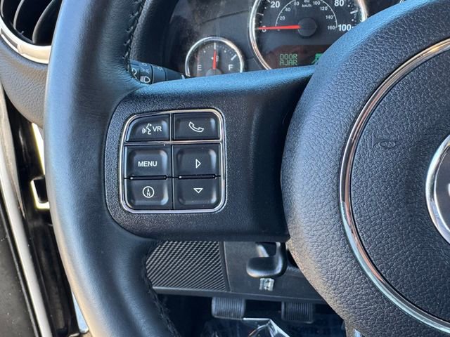 Used 2016 Jeep Wrangler Sahara w/ Connectivity Group AWD/4WD image 22