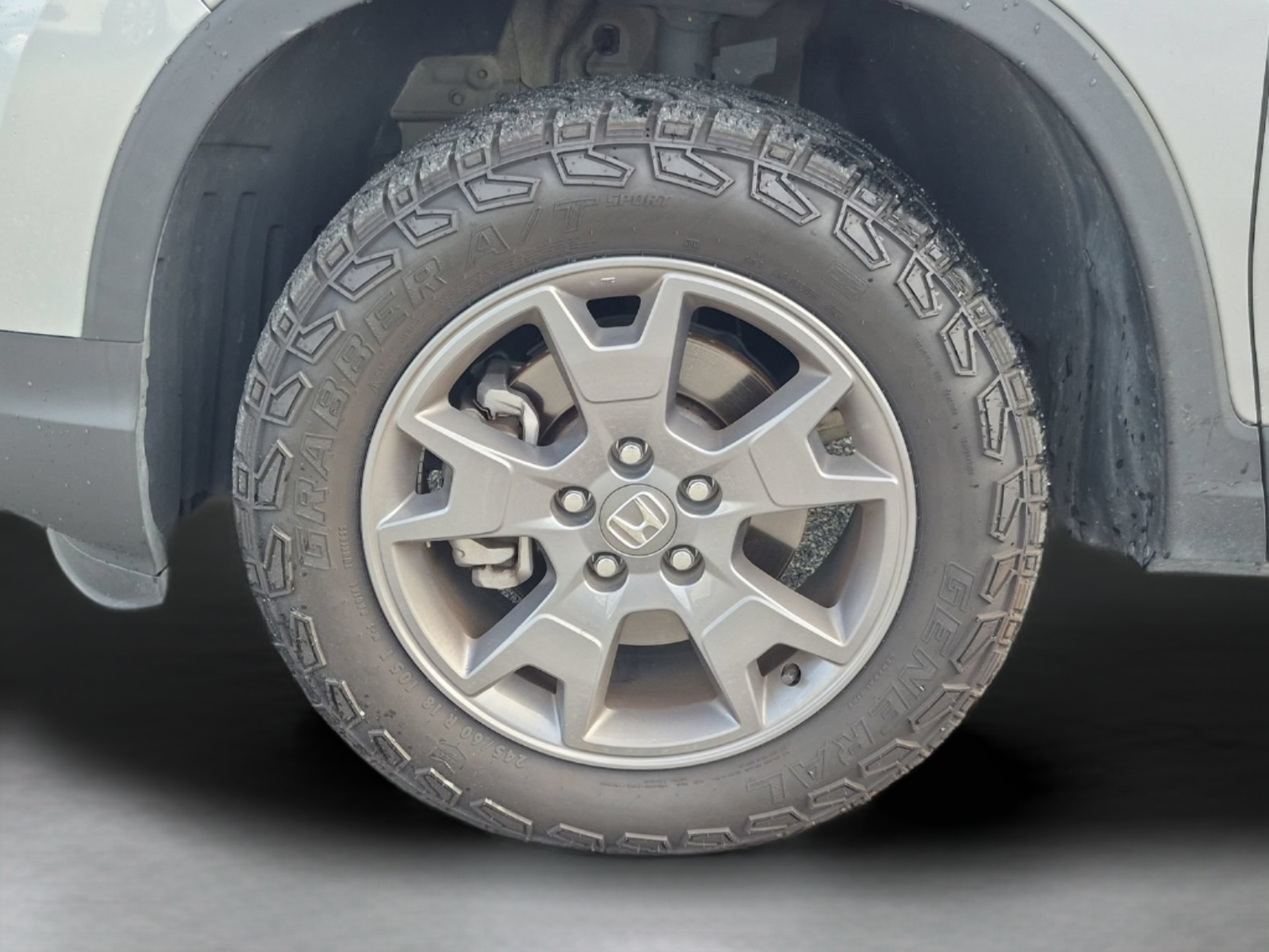 Used 2025 Honda Passport TrailSport image 30