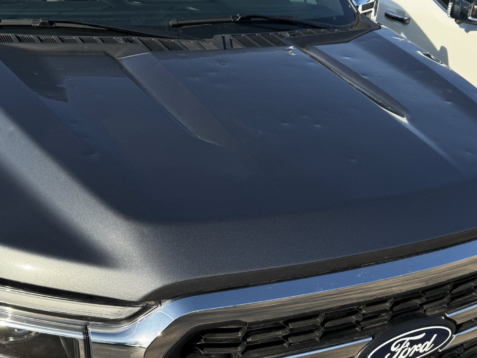 Used 2025 Ford F150 Lariat w/ Equipment Group 501A Mid AWD/4WD image 9