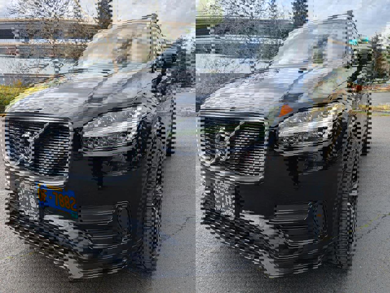 Used 2019 Volvo XC90 T8 R-Design w/ Advanced Package image 28