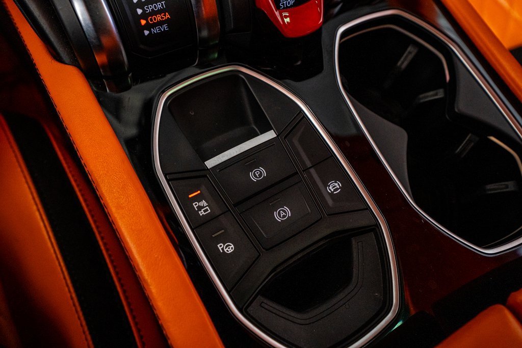 Used 2022 Lamborghini Urus image 67