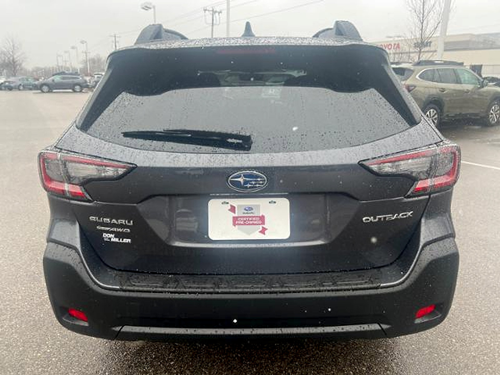 Certified 2025 Subaru Outback Premium AWD/4WD image 5