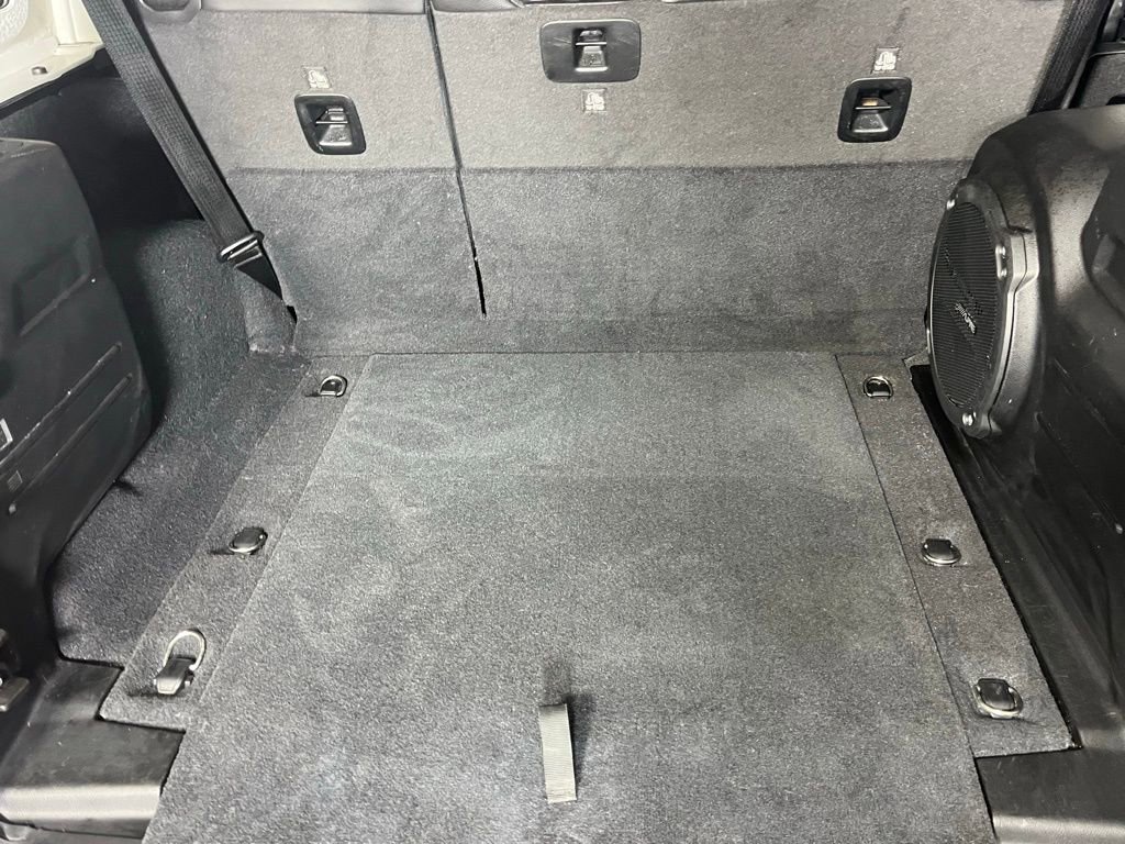 Used 2021 Jeep Wrangler Unlimited Sahara image 29