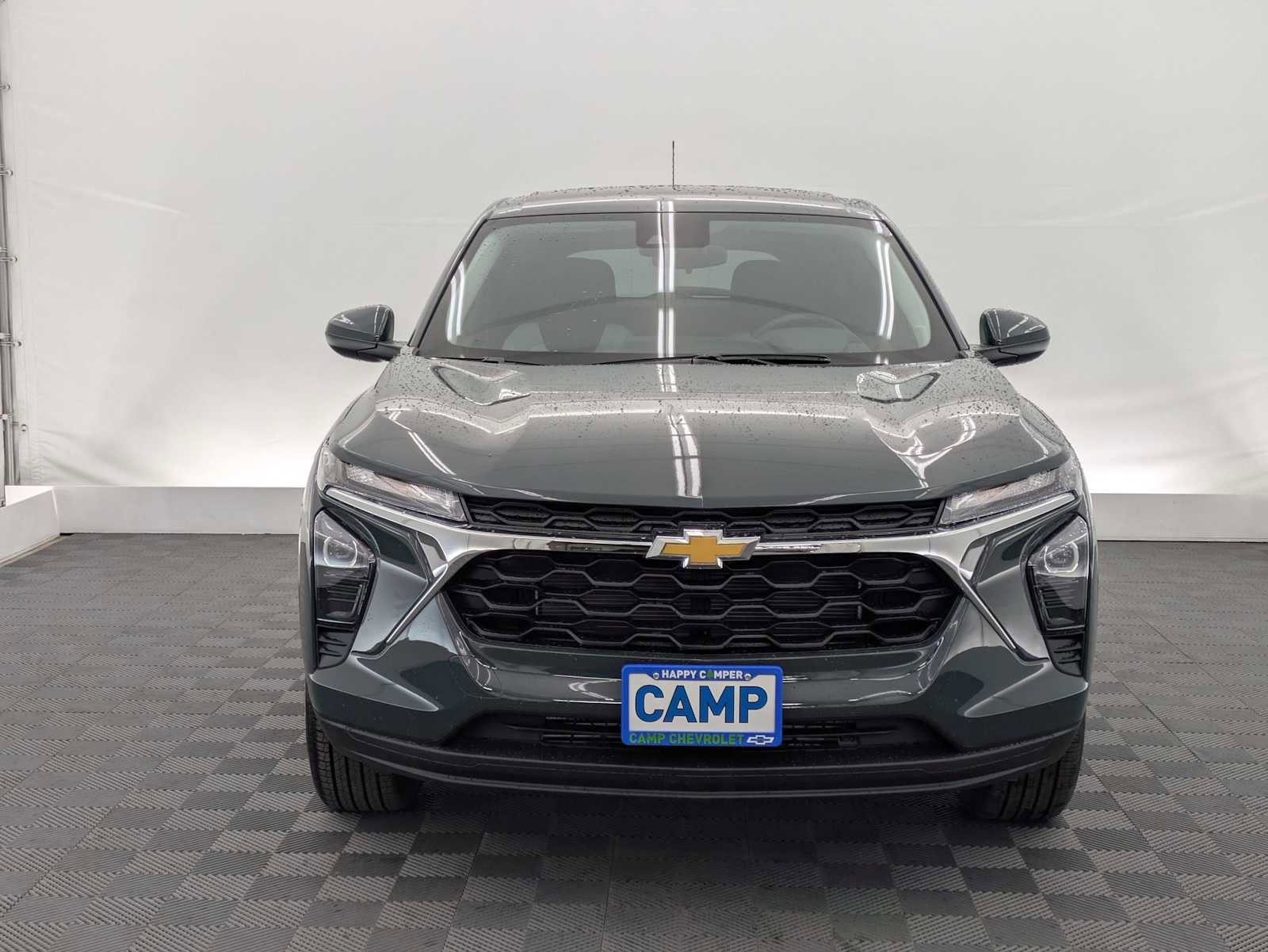 New 2026 Chevrolet Trax LS w/ LS Convenience Package FWD image 9