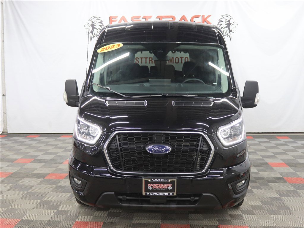 Used 2023 Ford Transit 350 XLT image 2