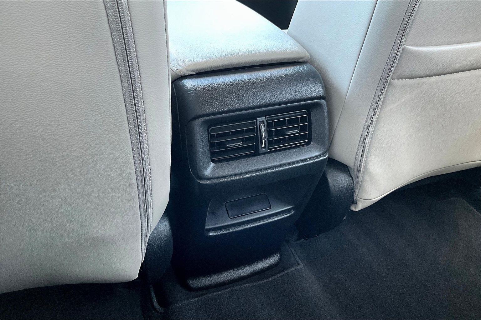 Used 2023 Honda CR-V EX-L image 25