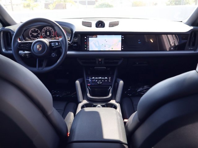 New 2026 Porsche Cayenne Coupe image 21