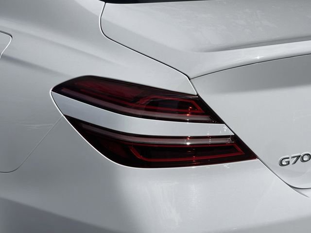 Used 2025 Genesis G70 3.3T Advanced w/ Sport Prestige Package image 14