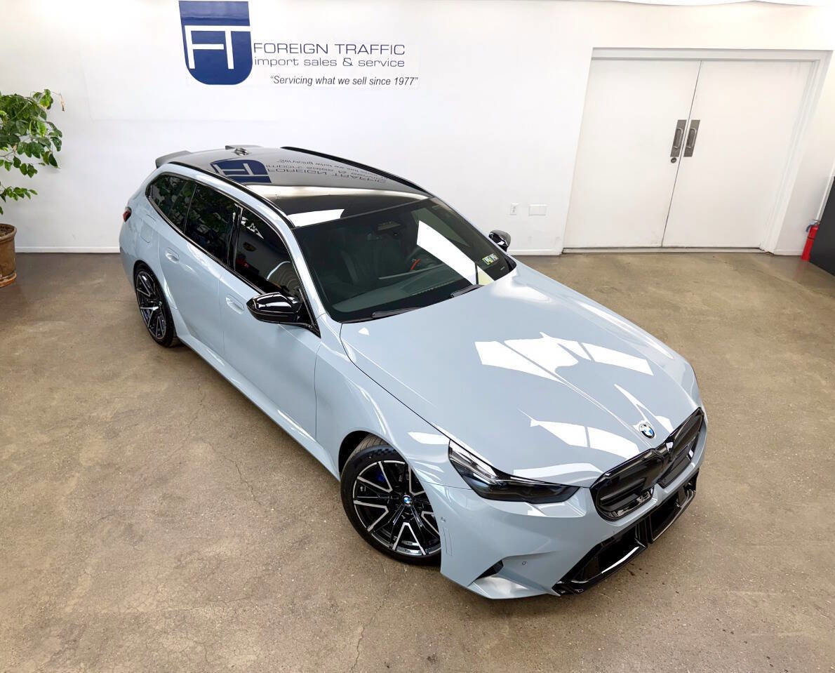 Used 2026 BMW M5 Touring image 35