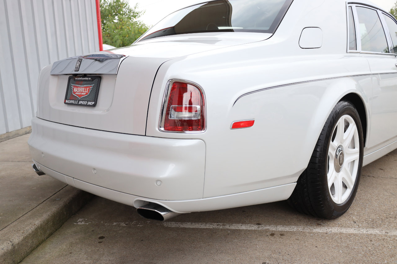 Used 2011 Rolls-Royce Phantom Sedan image 18