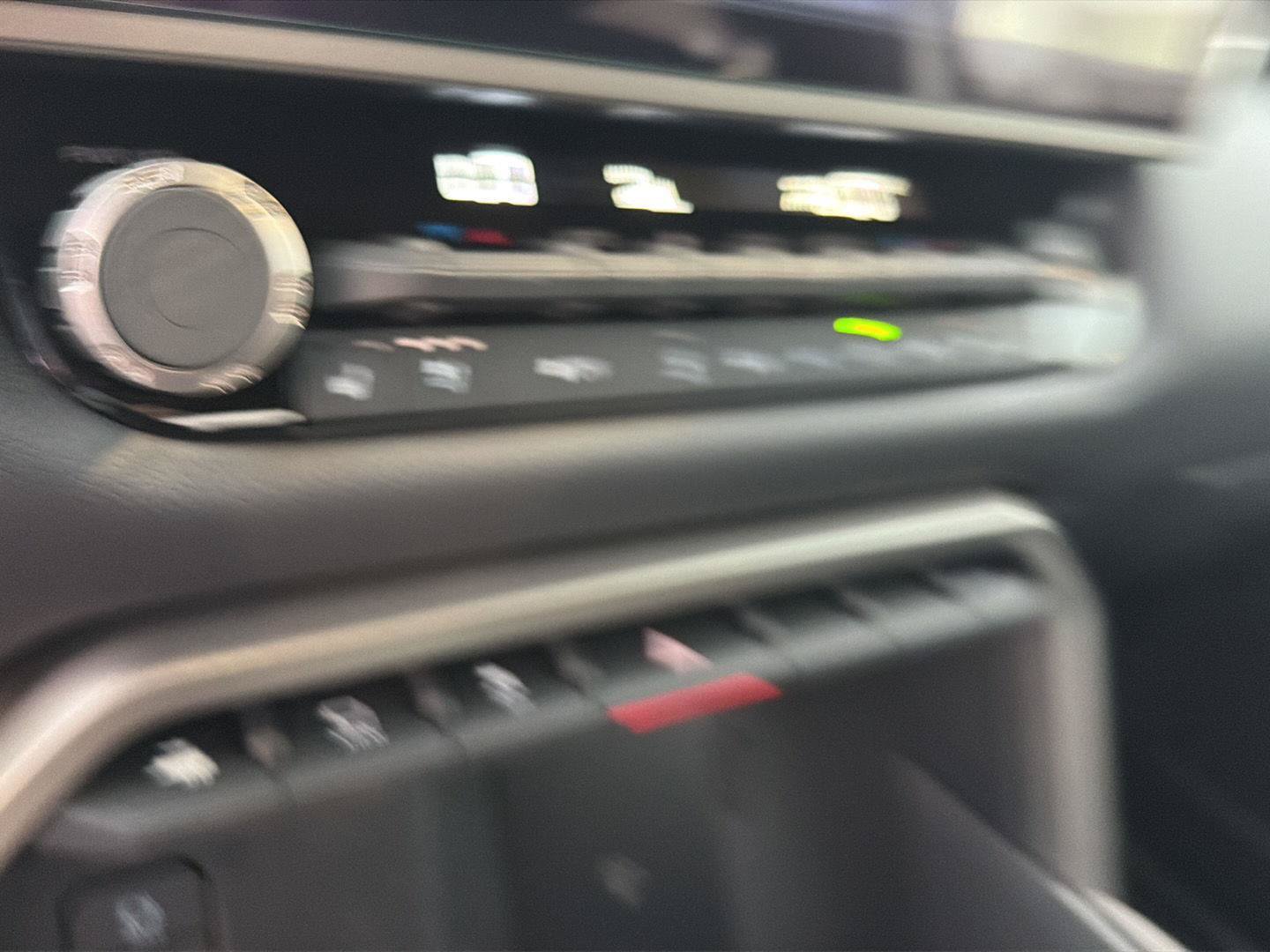 New 2026 Toyota Tundra Limited AWD/4WD image 27