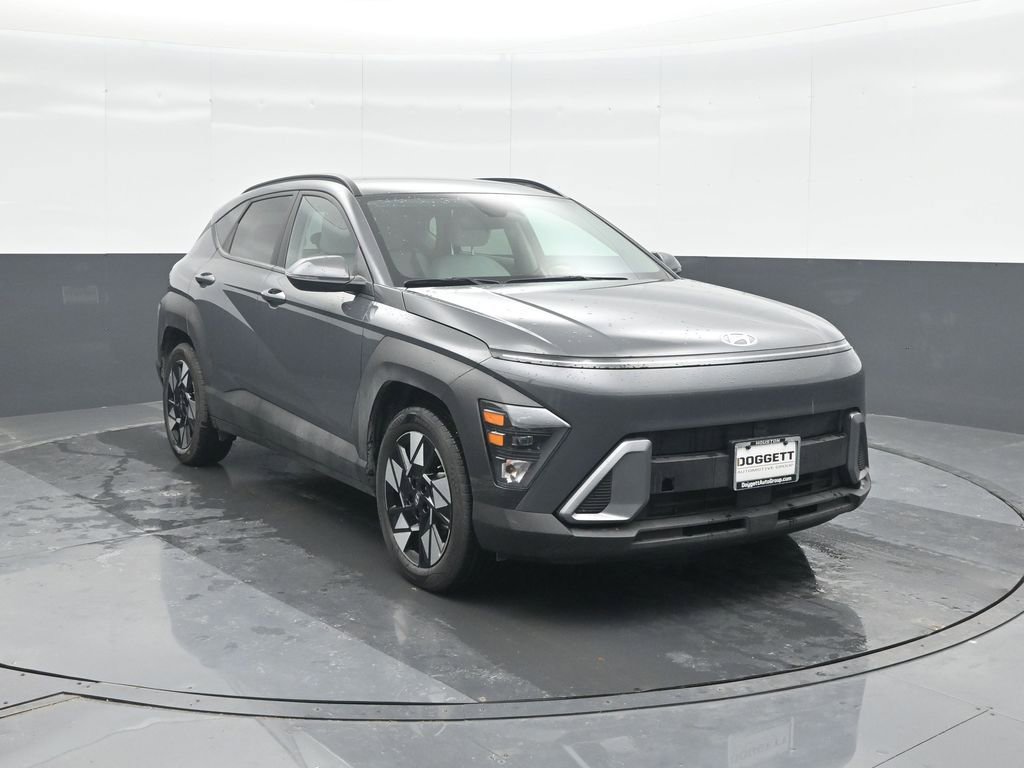 Used 2025 Hyundai Kona SEL image 8