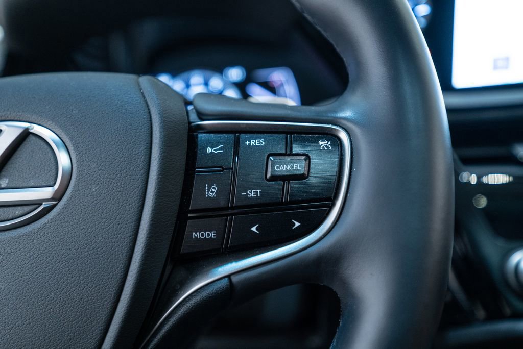 Used 2023 Lexus ES 350 w/ Premium Package image 20