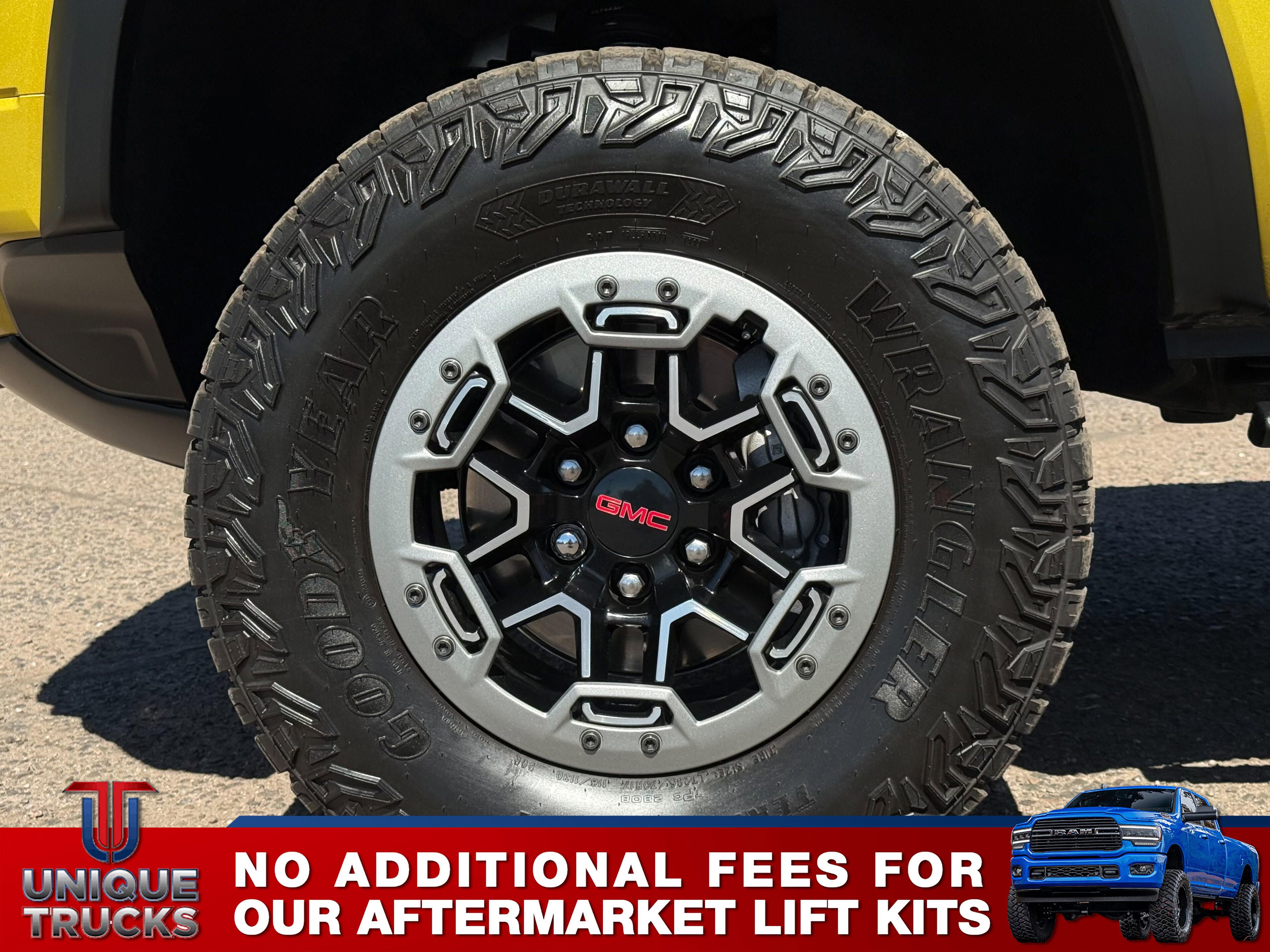 Used 2023 GMC Canyon AT4X w/ Edition 1 image 13