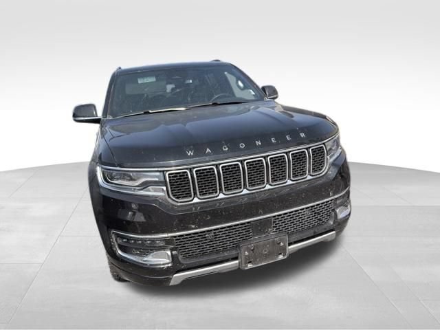 Used 2024 Jeep Wagoneer L Series II w/ Flexible Seating Group AWD/4WD image 5
