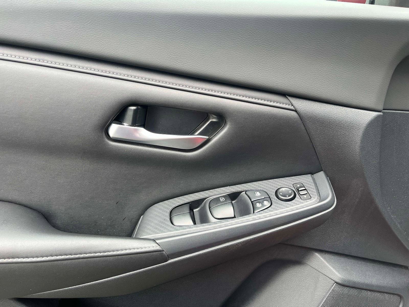 Used 2021 Nissan Sentra SV image 19