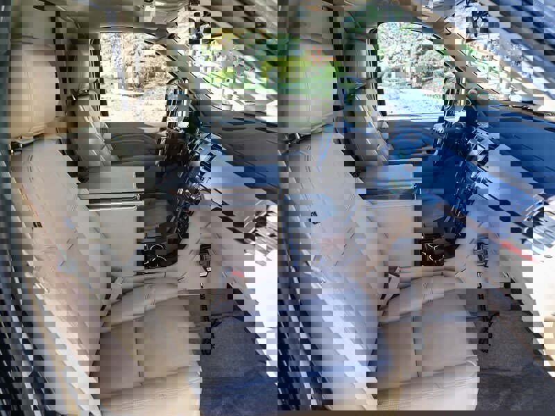 Used 2014 Cadillac Escalade ESV Premium AWD/4WD image 34