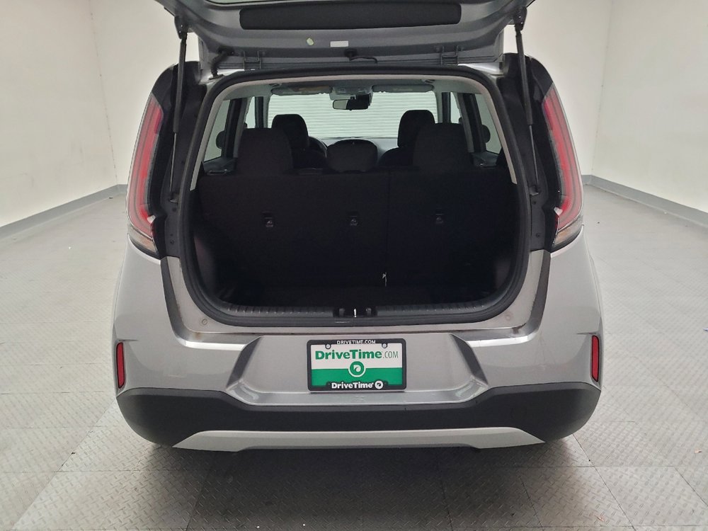 Used 2023 Kia Soul LX w/ LX Technology Package image 29