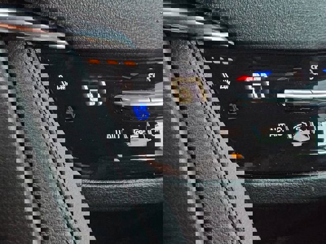 New 2025 Cadillac XT5 Sportv w/ Technology Package image 22