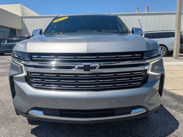 Used 2024 Chevrolet Suburban Premier AWD/4WD image 10