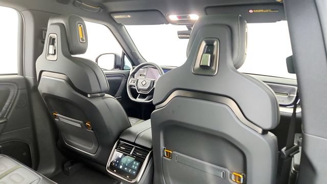 Used 2026 Rivian R1S Adventure AWD/4WD image 42