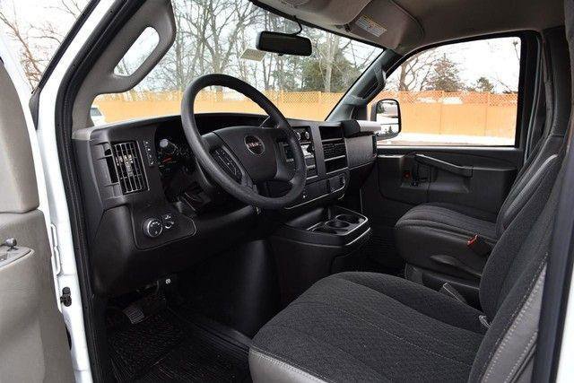 Used 2024 GMC Savana 2500 w/ Driver Convenience Package image 8