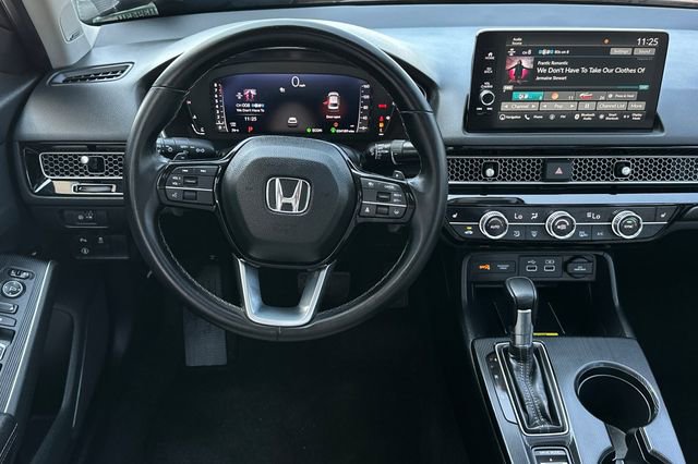 Used 2023 Honda Civic Touring image 15
