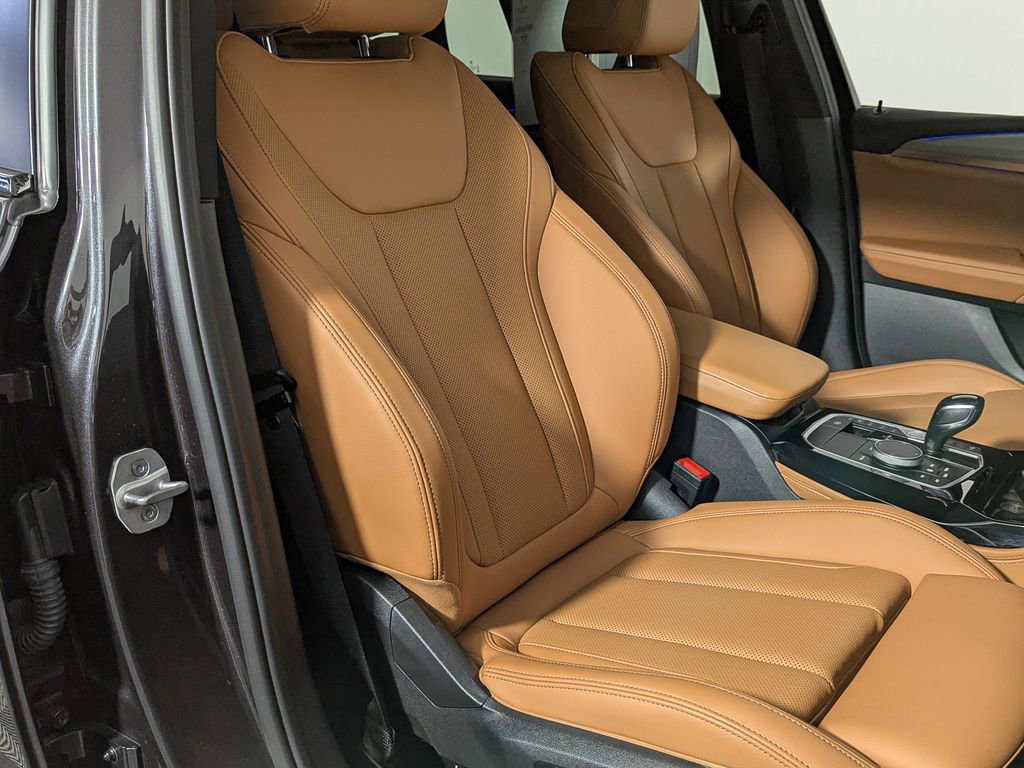 Used 2023 BMW X4 xDrive30i w/ Premium Package AWD/4WD image 28