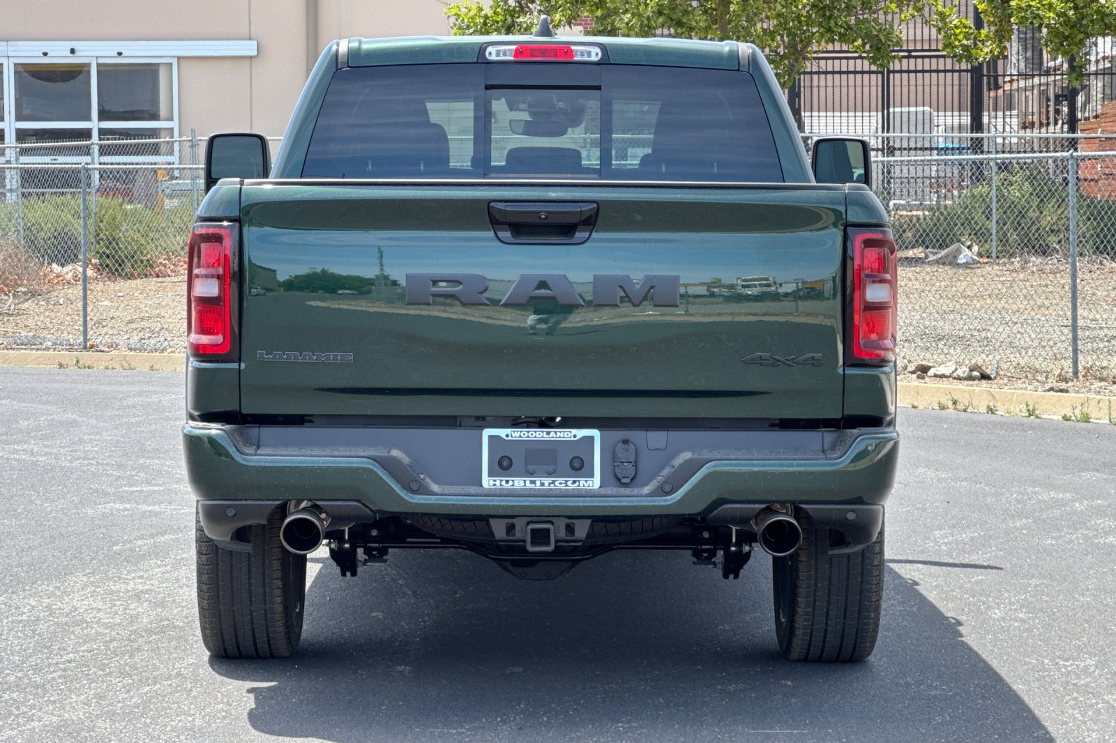 New 2026 RAM 1500 Laramie AWD/4WD image 4