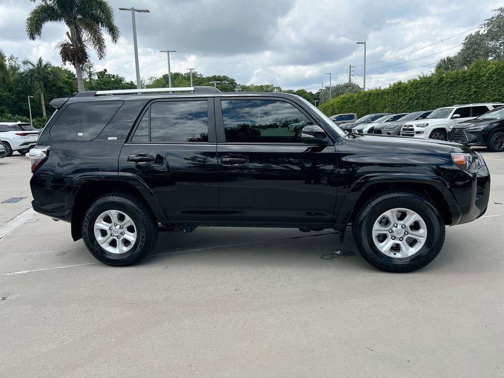 Used 2023 Toyota 4Runner SR5 Premium w/ Moonroof Package RWD image 8