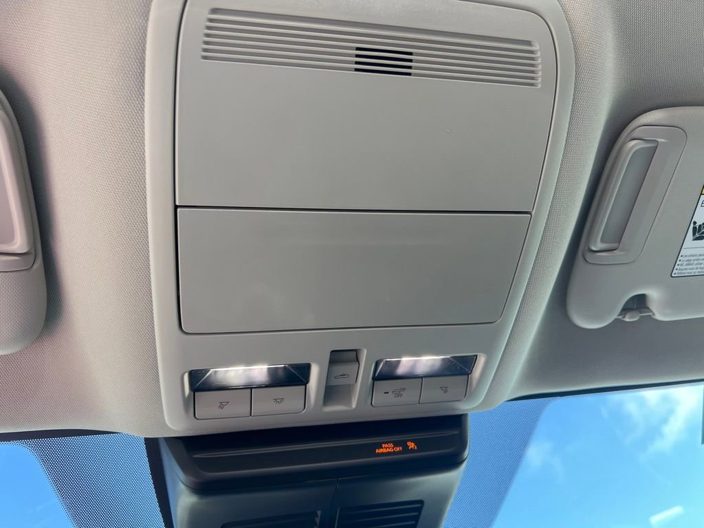 Certified 2025 MAZDA CX-50 AWD 2.5 S w/ Accent Package image 32