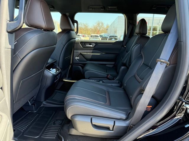 New 2025 Nissan Armada SL w/ Captain's Chari Seat Package image 23