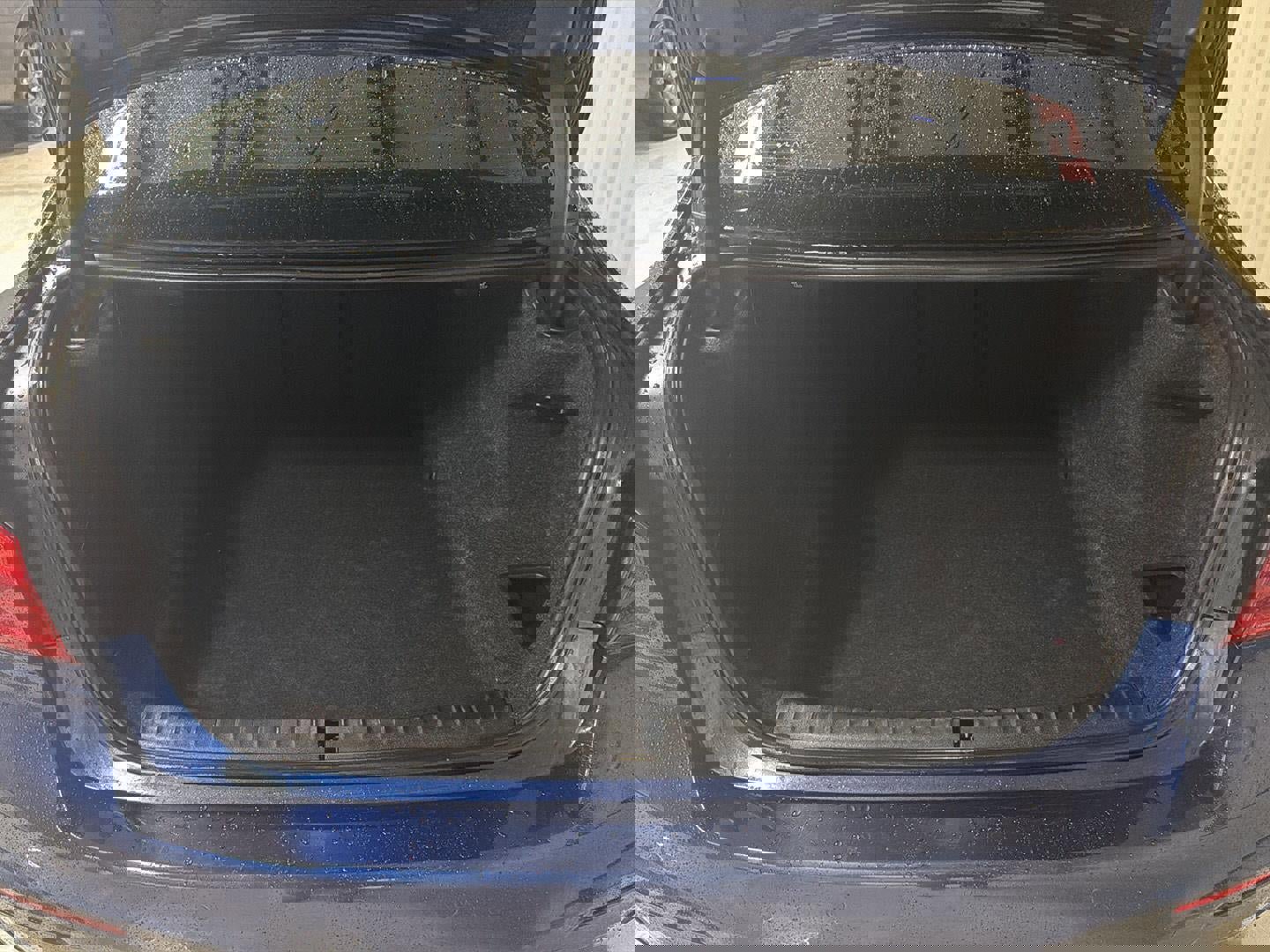 Used 2018 BMW 540i xDrive 540i xDrive image 9