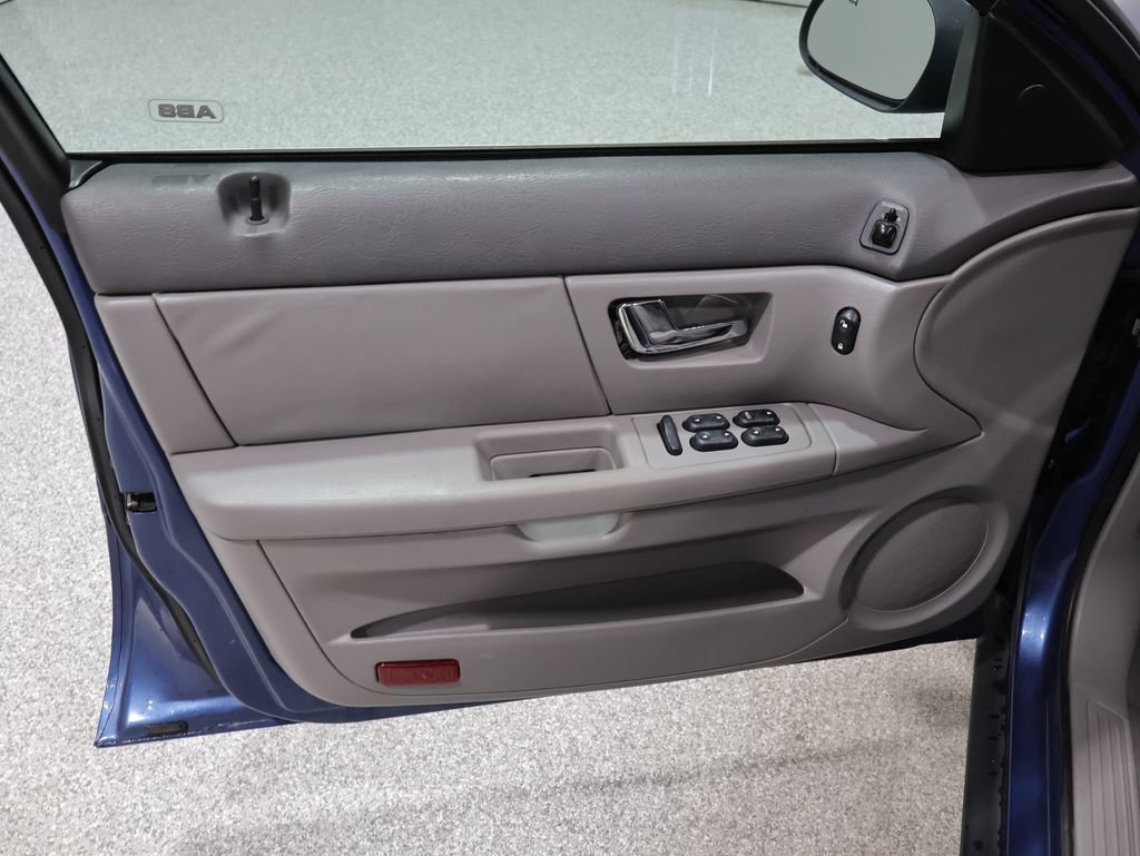 Used 2002 Mercury Sable GS FWD image 12