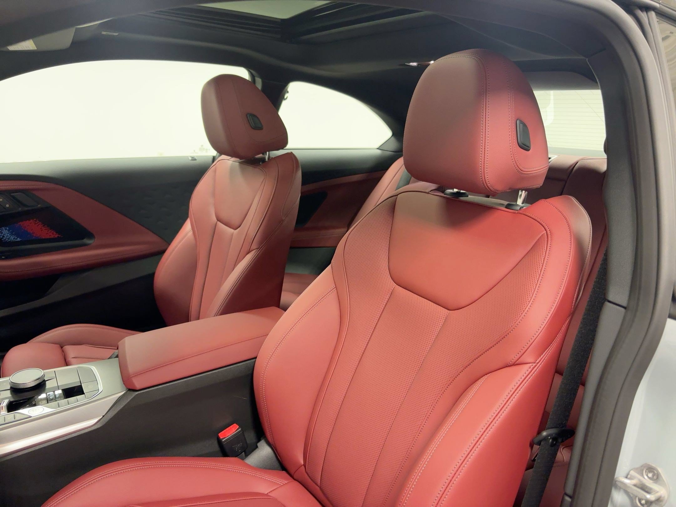 Used 2026 BMW 230i Coupe w/ Premium Package RWD image 26