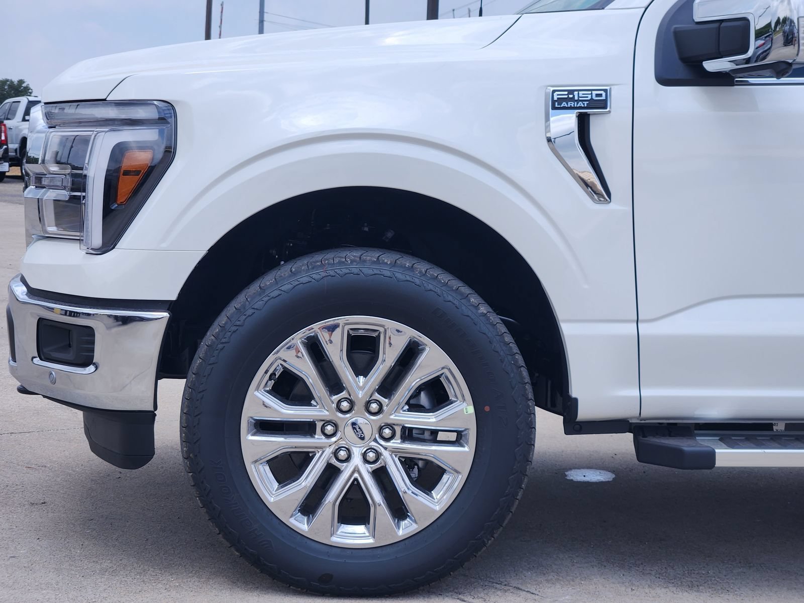 New 2026 Ford F150 Lariat w/ Equipment Group 501A Mid AWD/4WD image 9