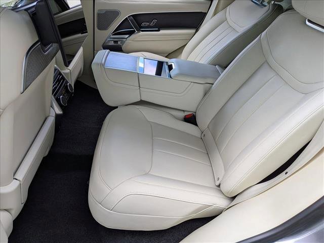 Certified 2024 Land Rover Range Rover Autobiography AWD/4WD image 20