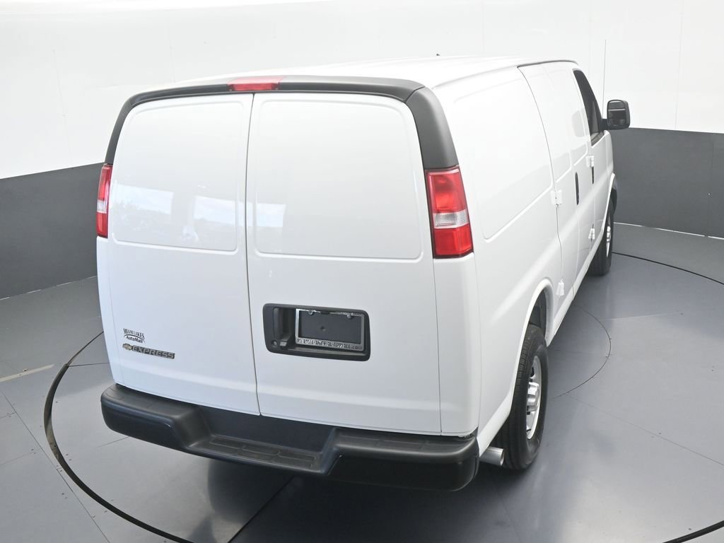 New 2025 Chevrolet Express 2500 w/ Driver Convenience Package image 33