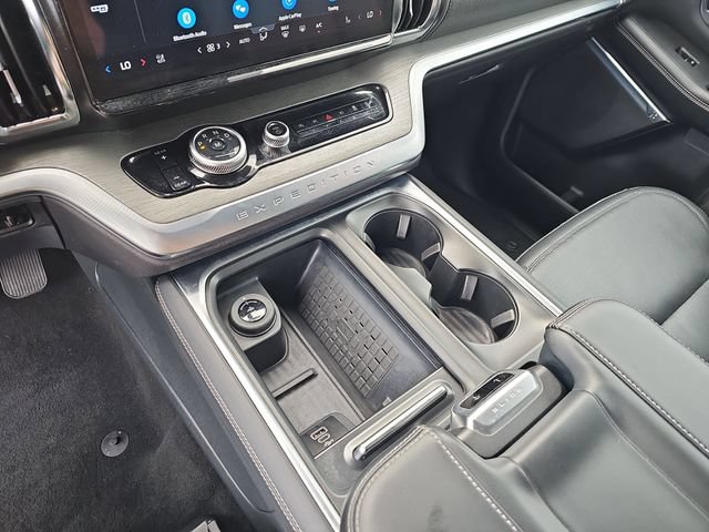 Certified 2025 Ford Expedition Platinum AWD/4WD image 26