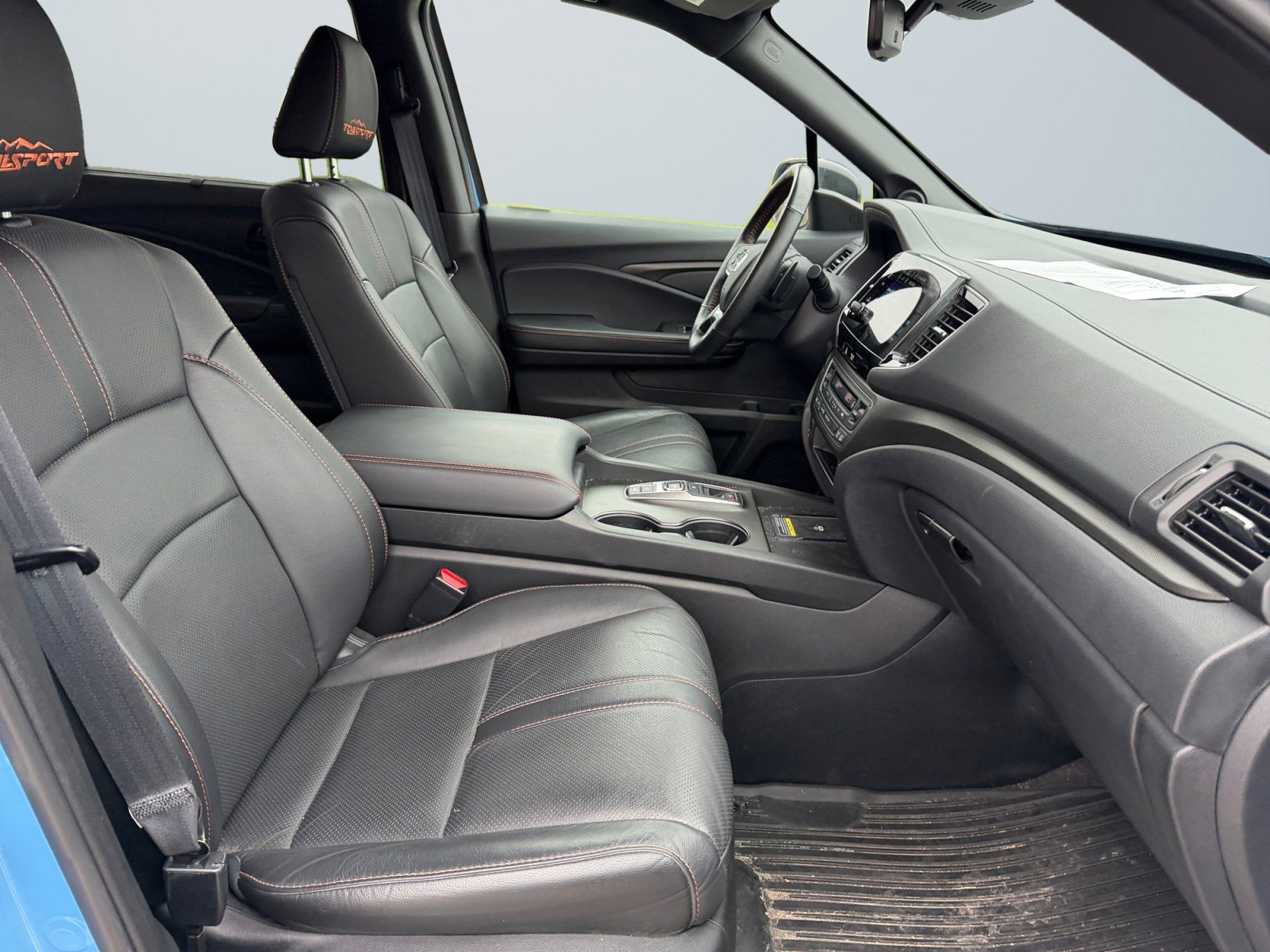 Used 2024 Honda Passport TrailSport image 18