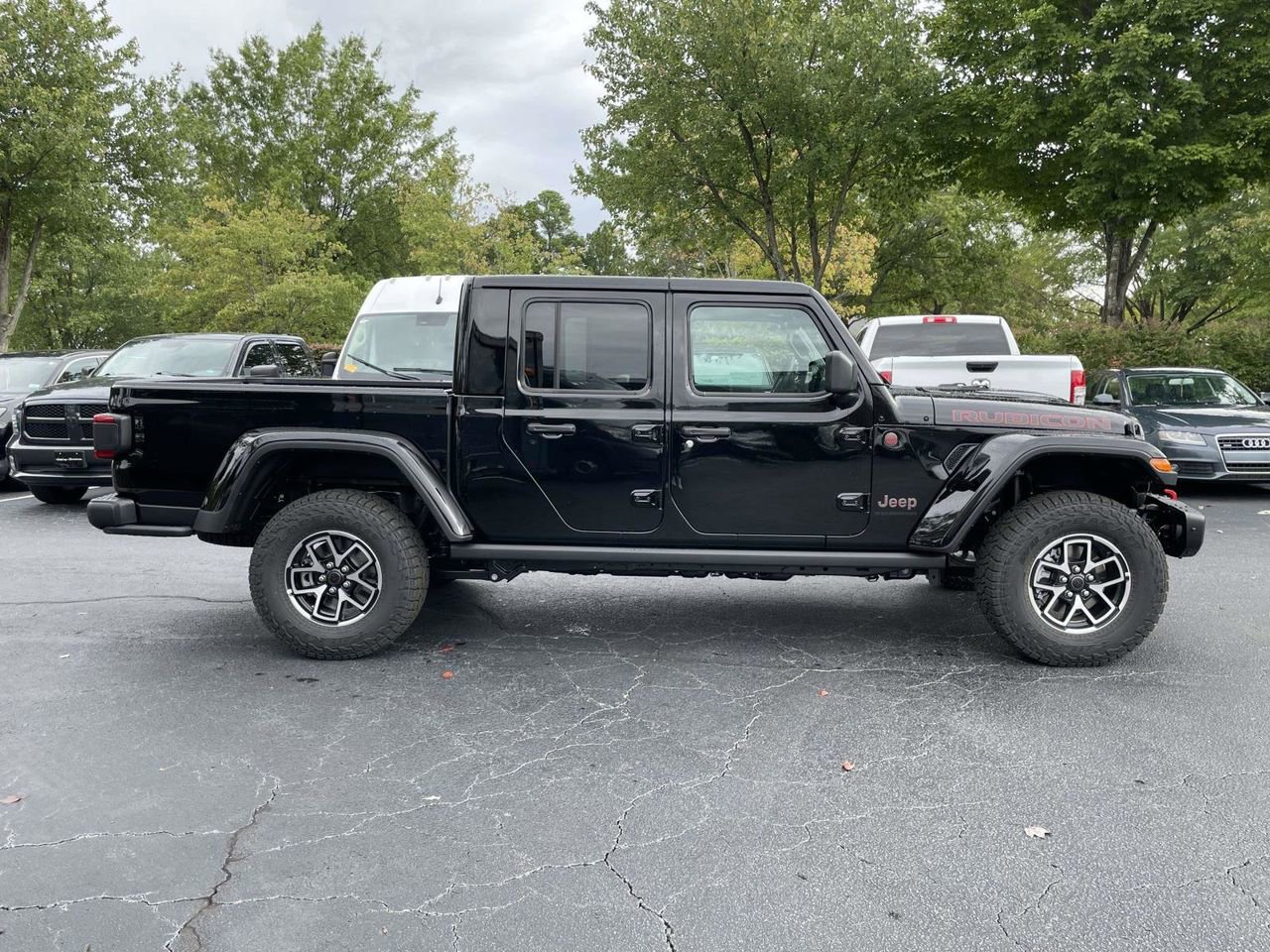 New 2025 Jeep Gladiator Rubicon image 10
