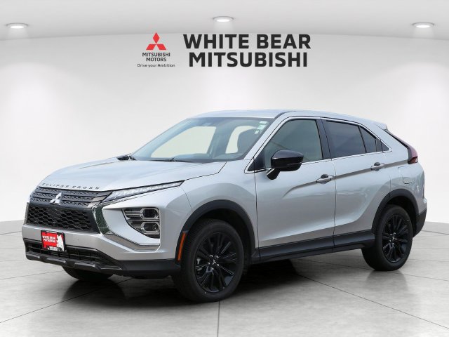 Used 2026 Mitsubishi Eclipse Cross LE AWD/4WD image 2