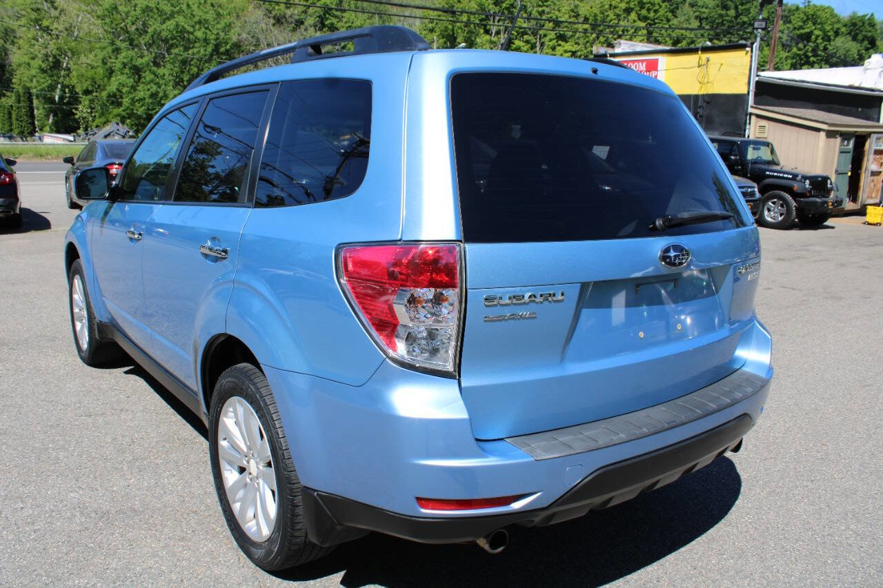 Used 2012 Subaru Forester 2.5X Limited AWD/4WD image 10