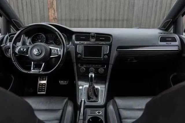 Used 2016 Volkswagen GTI SE w/ Lighting Package (SEL) image 20