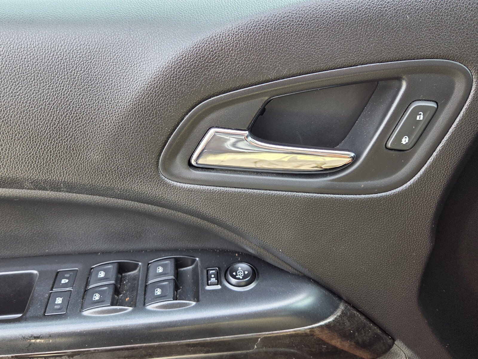 Used 2016 GMC Canyon SLE RWD image 13