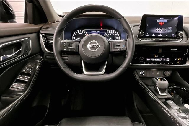 Used 2021 Nissan Rogue SL image 6