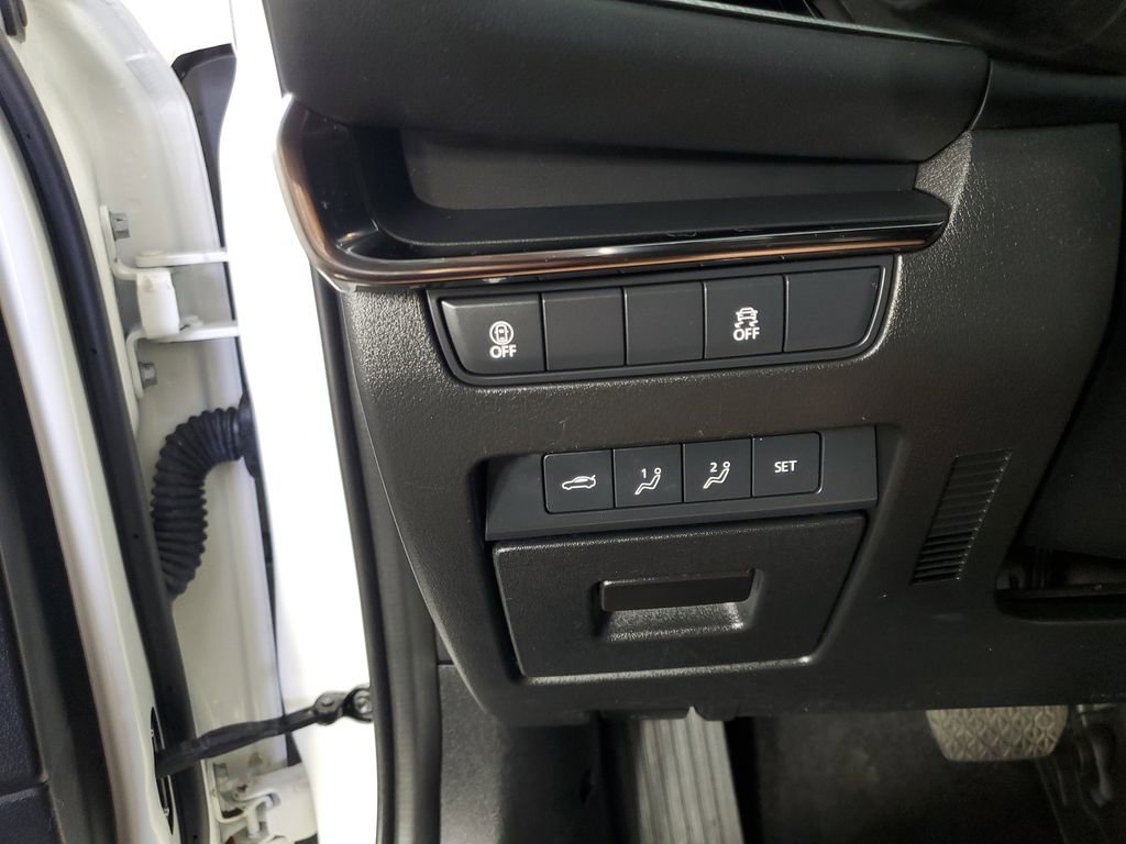 Used 2021 MAZDA MAZDA3 s image 28