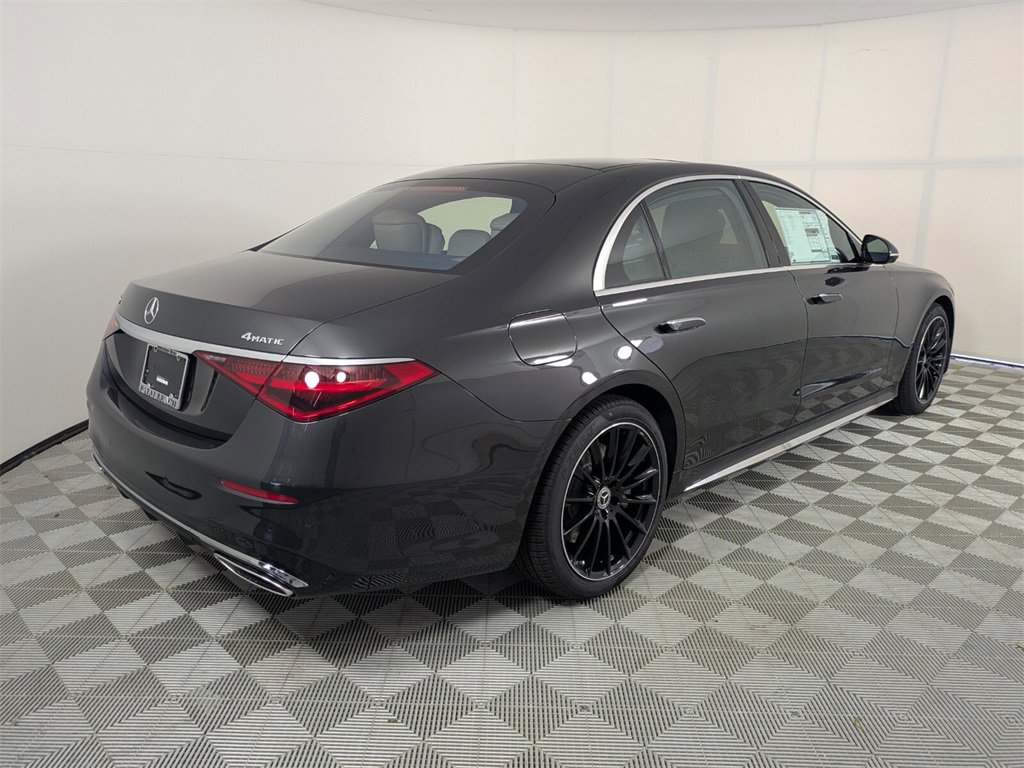 New 2026 Mercedes-Benz S 580 4MATIC Sedan image 4