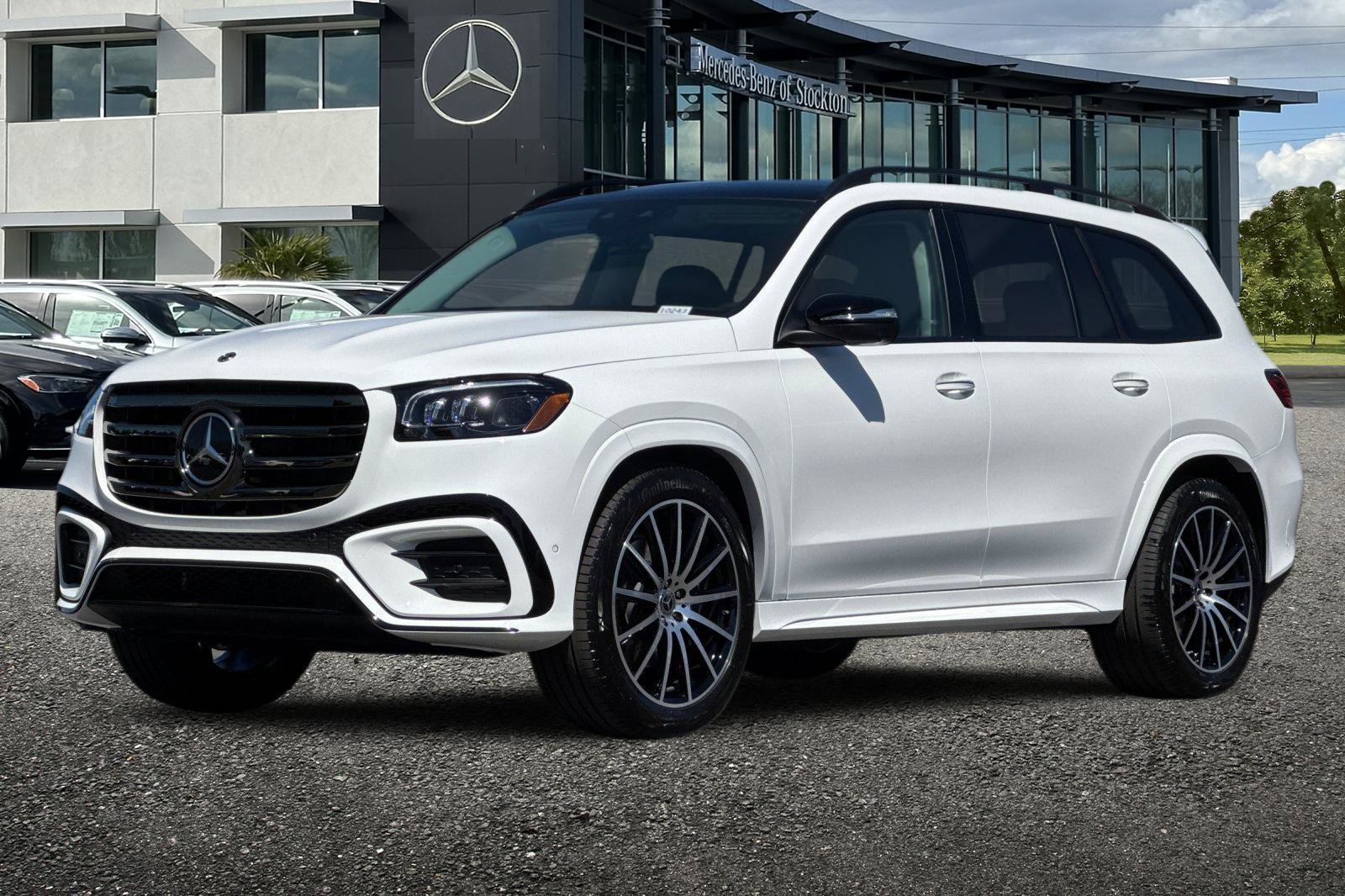 New 2026 Mercedes-Benz GLS 450 4MATIC image 8